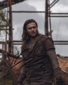 Douglas Booth 4