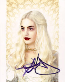 Anne Hathaway Autograph 3