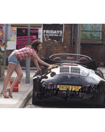 Helen Flanagan Autograph 7