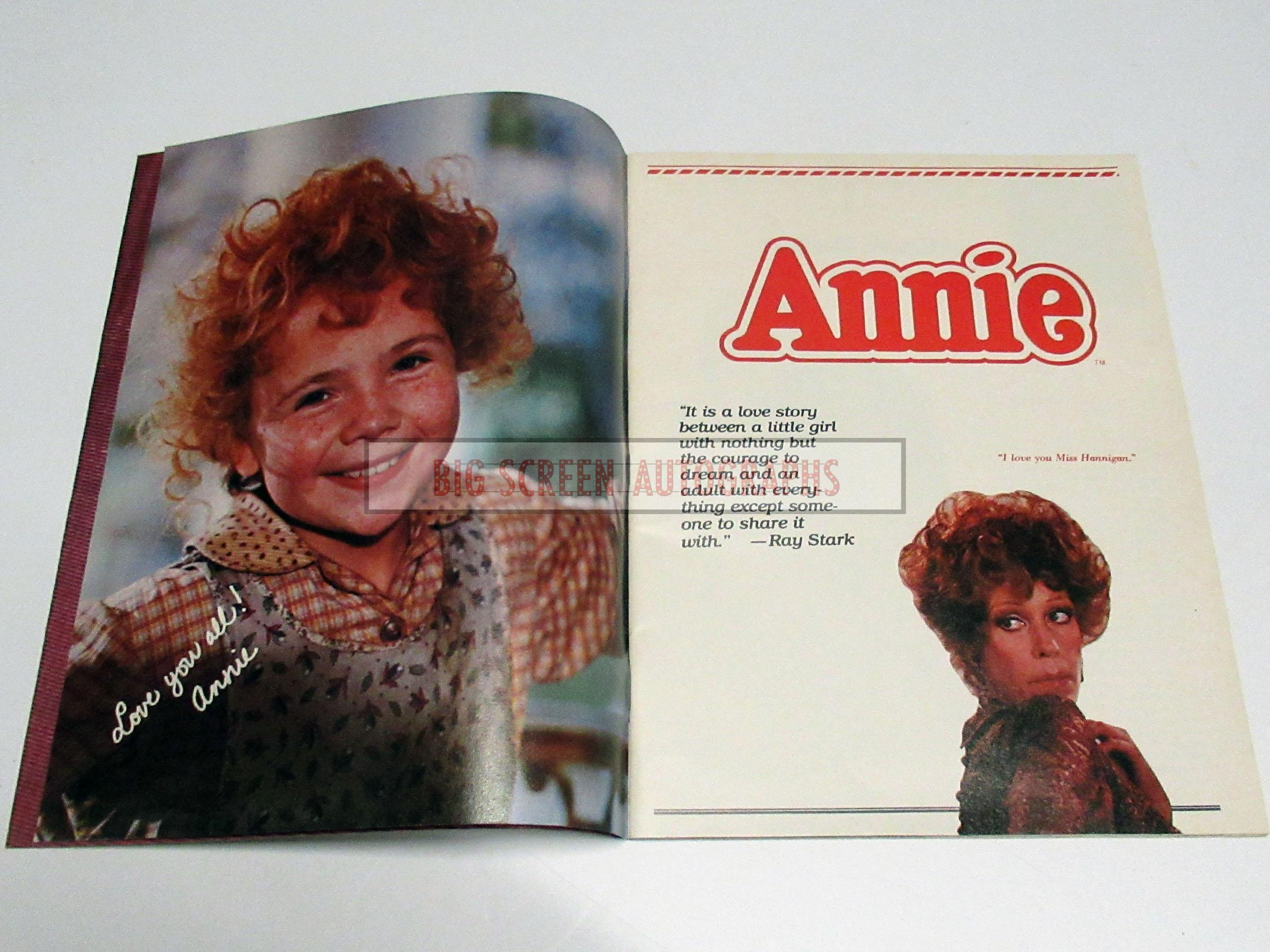 Annie original souvenir program - Image 7