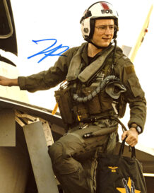 Lewis Pullman K