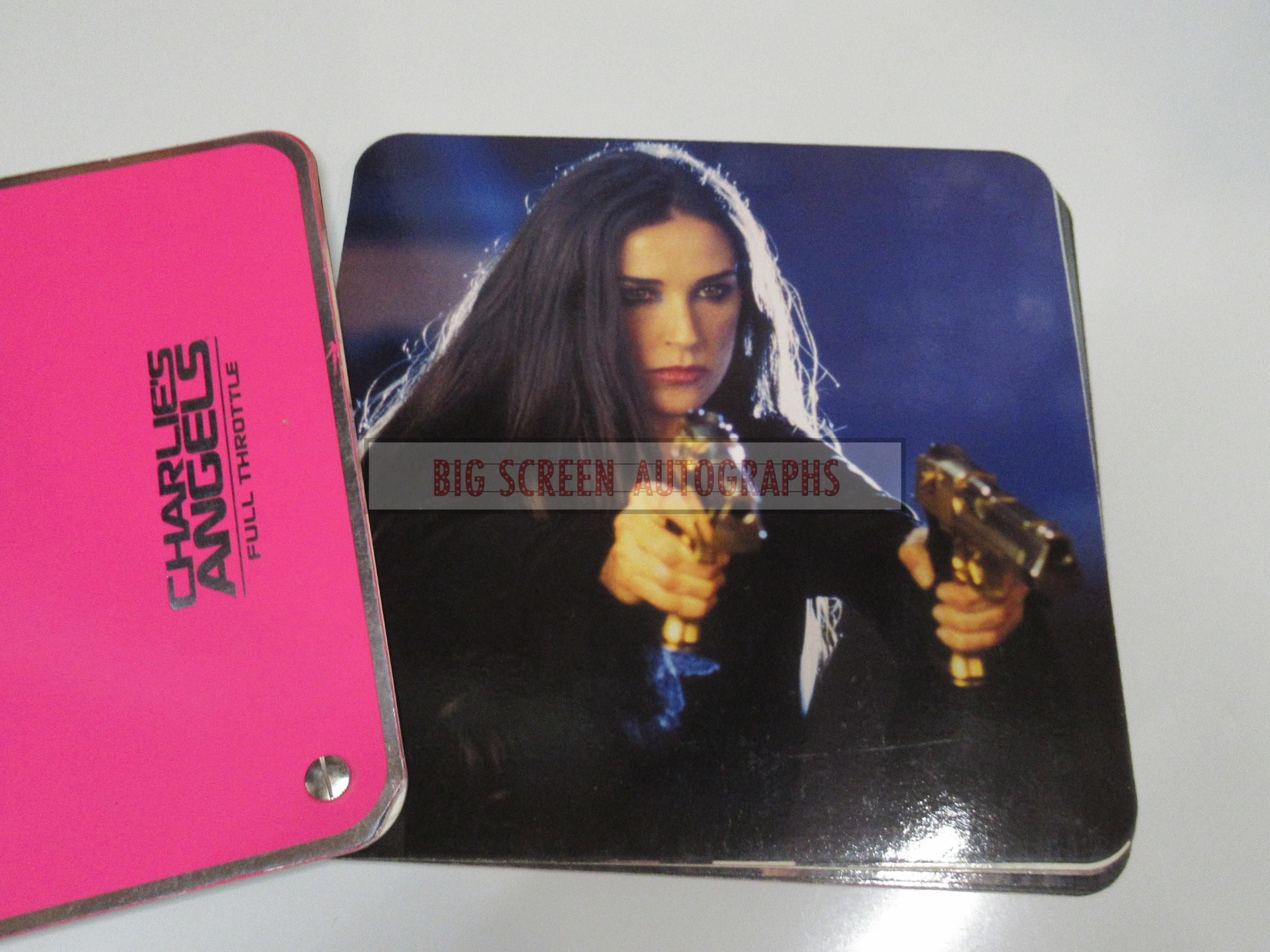 Charlie's Angel Full Throttle press book - Image 17
