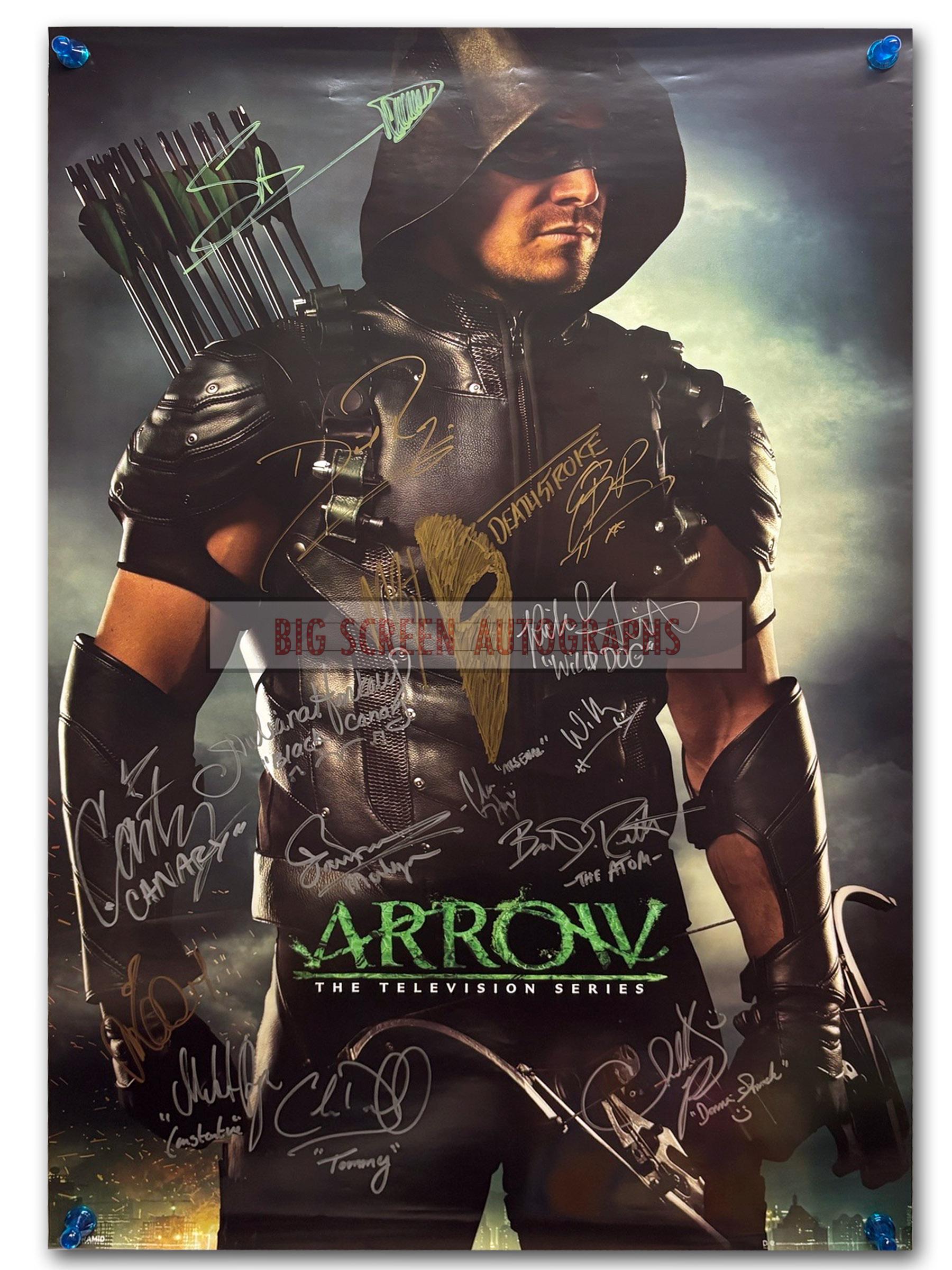 Arrow cast signed by 15 poster