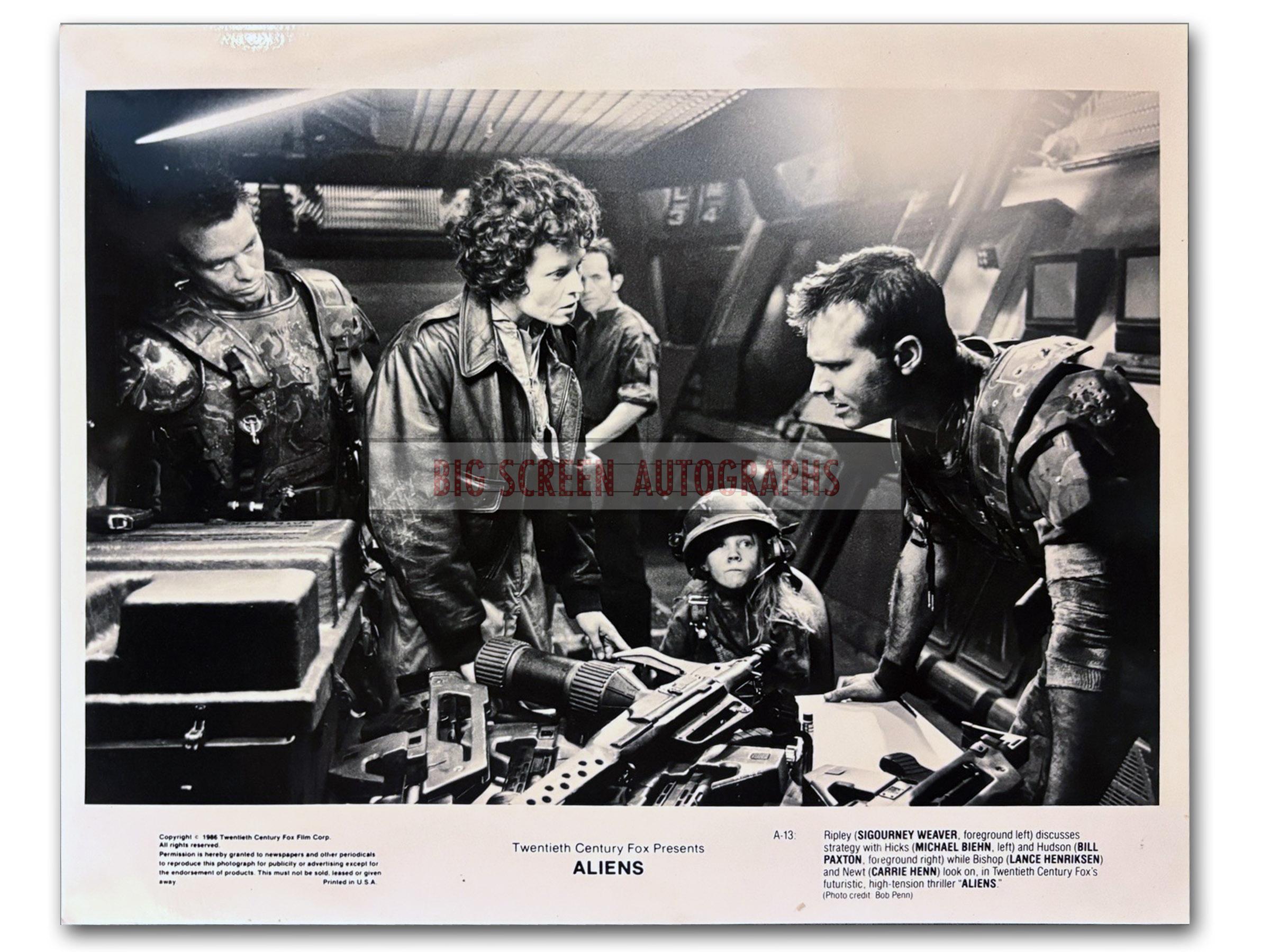 Aliens publicity photo A | Big Screen Autographs