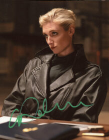Elizabeth Debicki U